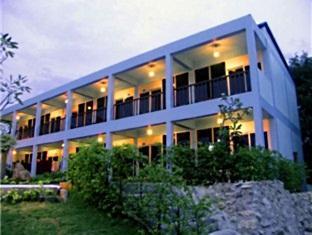 Bai Bua Beach Resort Чонбурі Екстер'єр фото